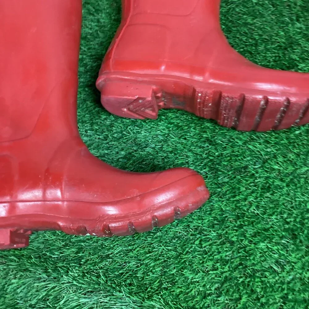 Red Hunter Boots 8 - Picture 13 of 15